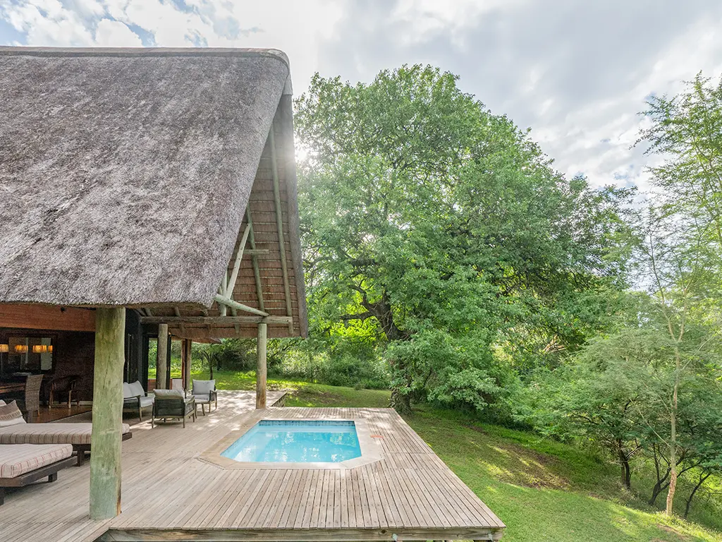 Outside, side view of the Homestead at Rhino River Lodge.